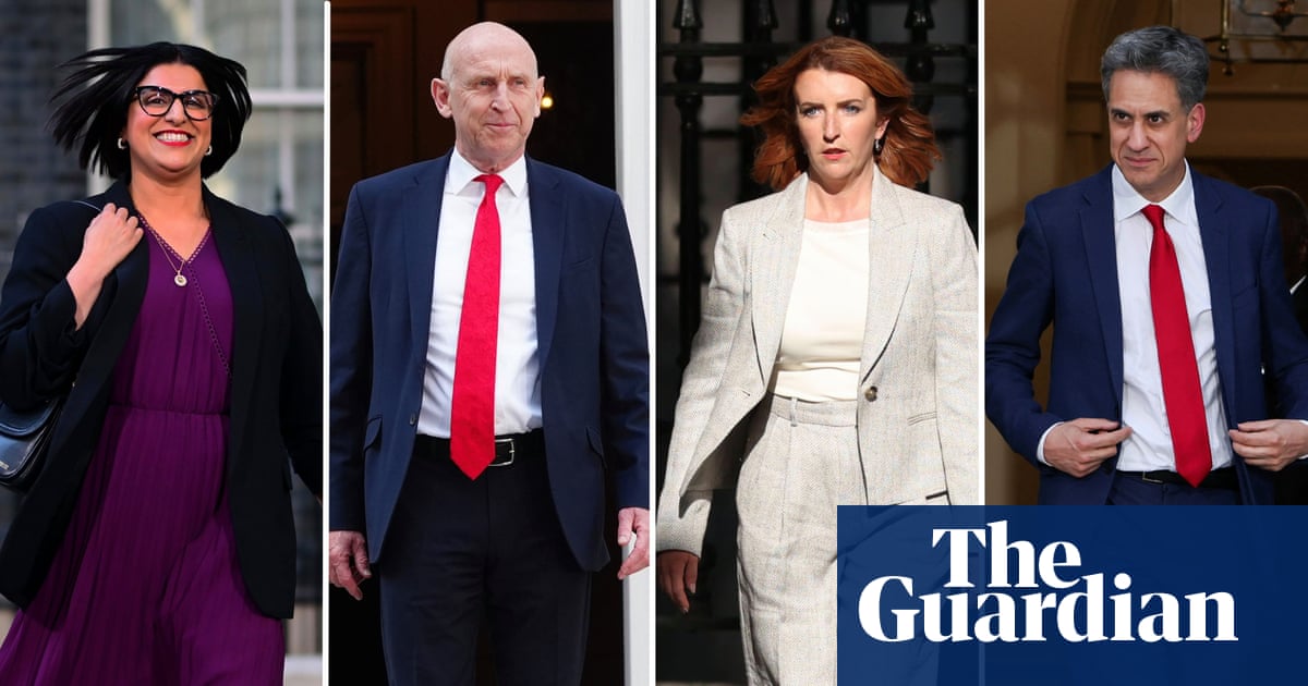 Andy Burnham Başbakan Oldu: Yeni İşçi Partisi Kabinesi Belli