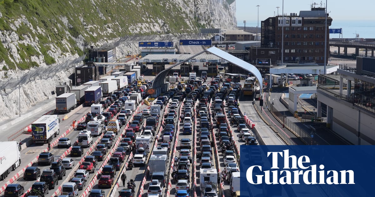 Dover'da AB Sınır Kaosу: Yaz Tatili Planlarınızı Etkiler mi?